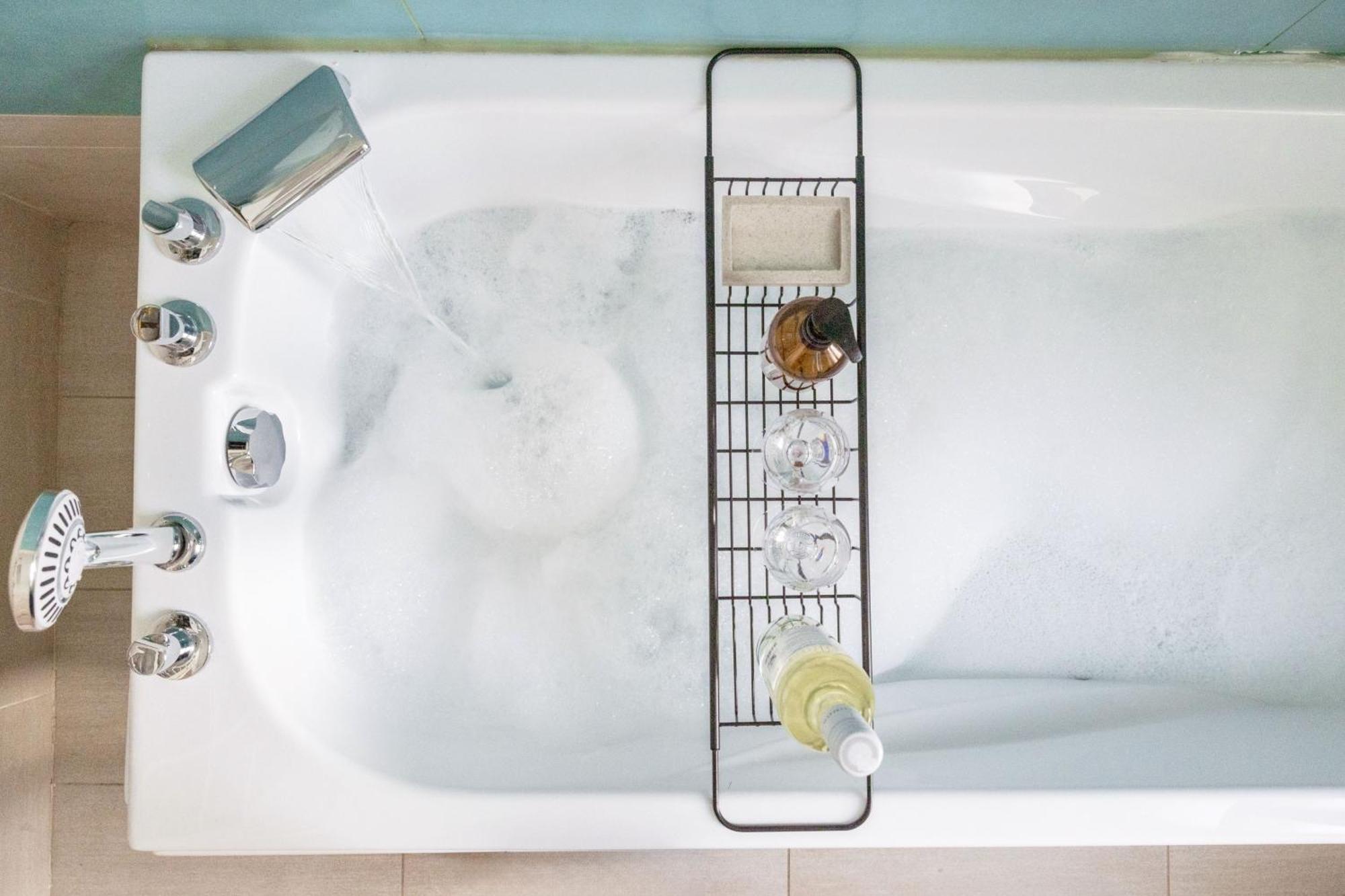 Wellness Retreat With Sauna & Jacuzzi - 1 Min To Opera Budapest Bagian luar foto