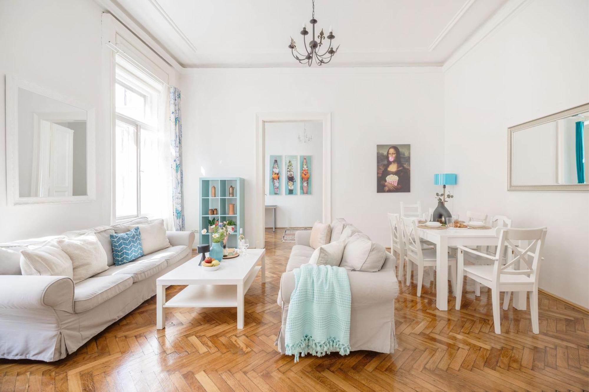 Wellness Retreat With Sauna & Jacuzzi - 1 Min To Opera Budapest Bagian luar foto